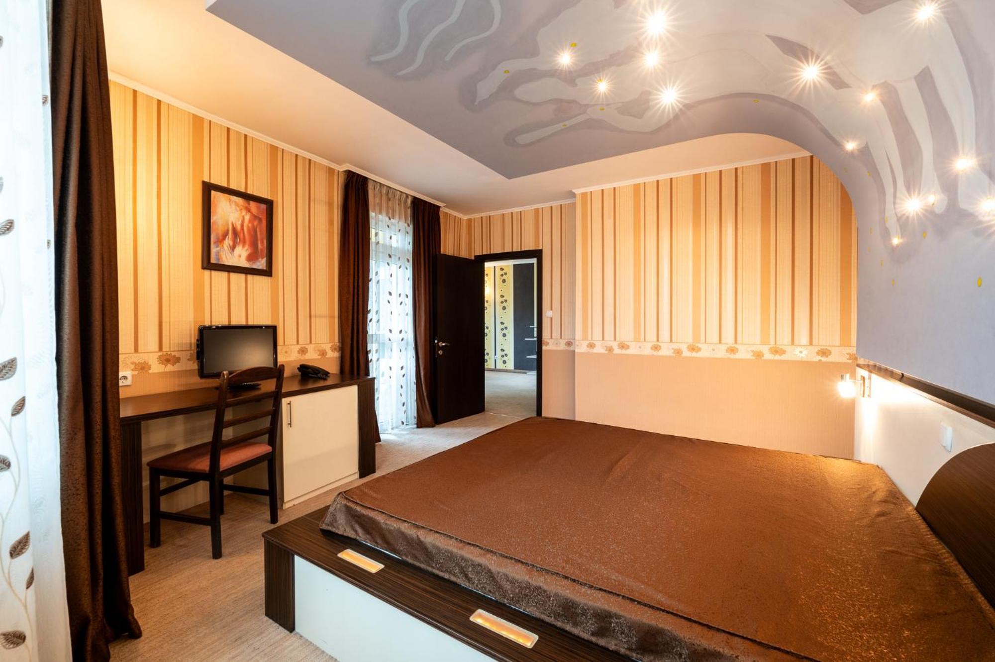 Spa Hotel Holiday เวลินกราด ภายนอก รูปภาพ