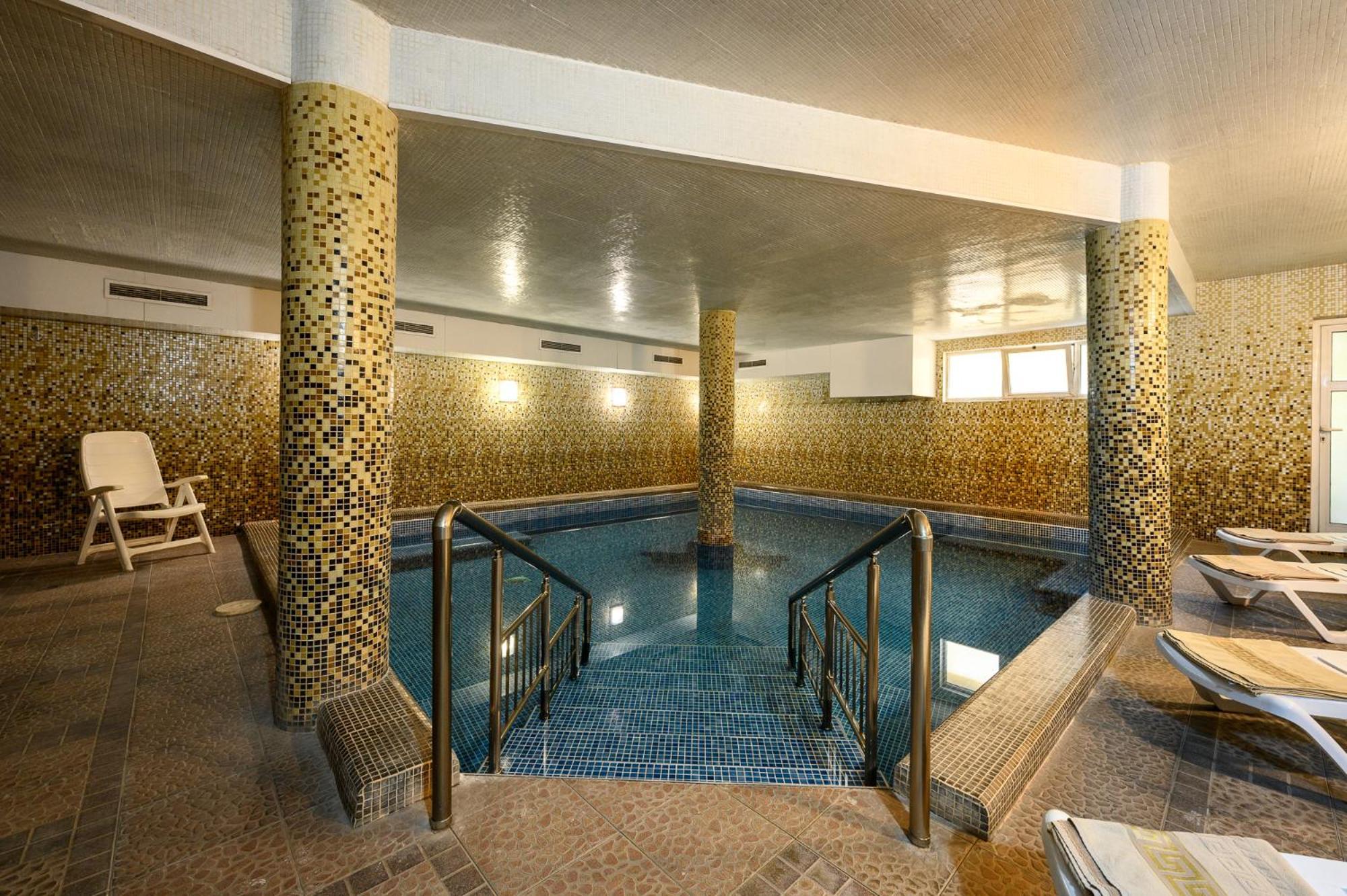 Spa Hotel Holiday เวลินกราด ภายนอก รูปภาพ