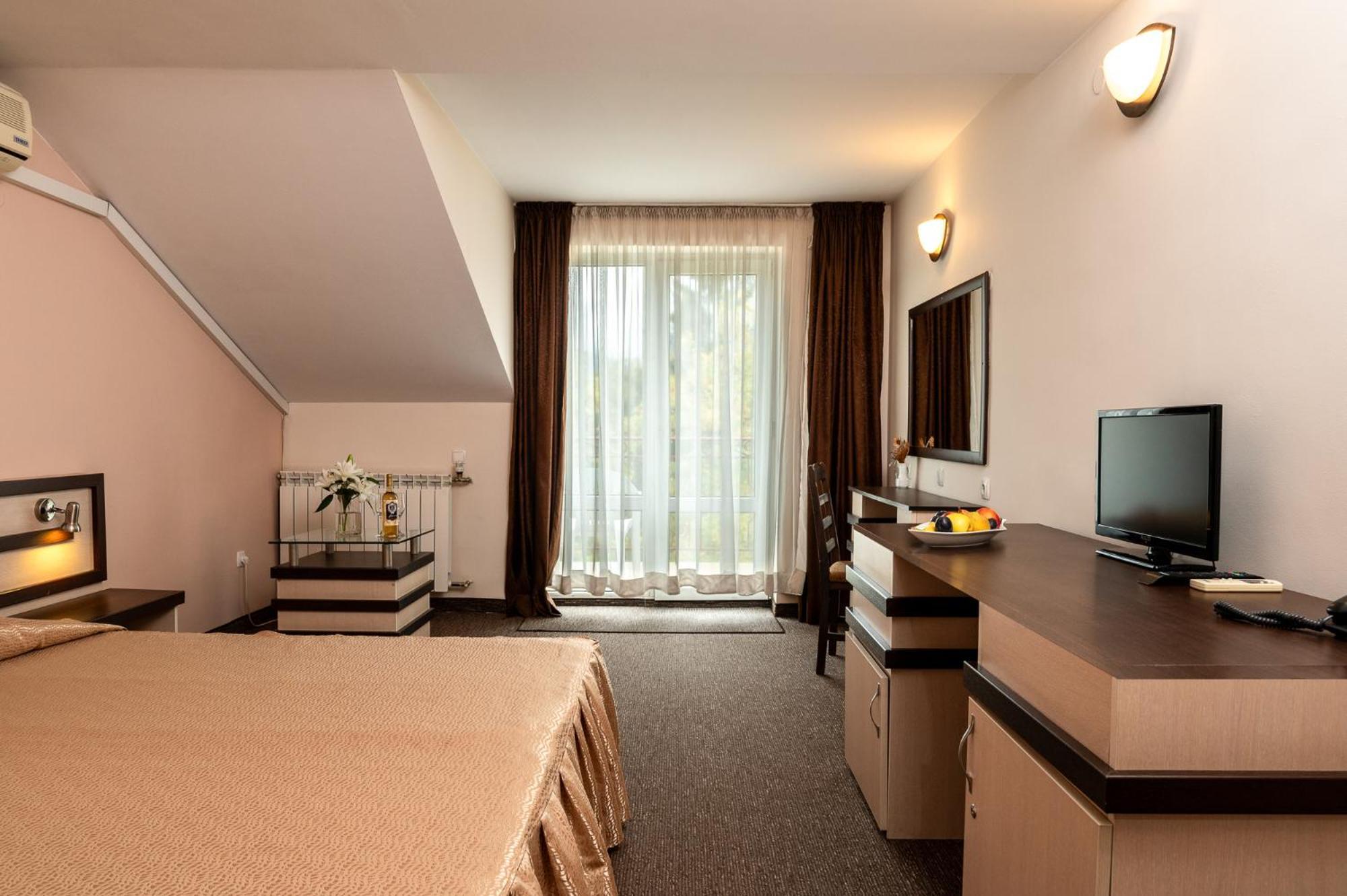 Spa Hotel Holiday เวลินกราด ภายนอก รูปภาพ