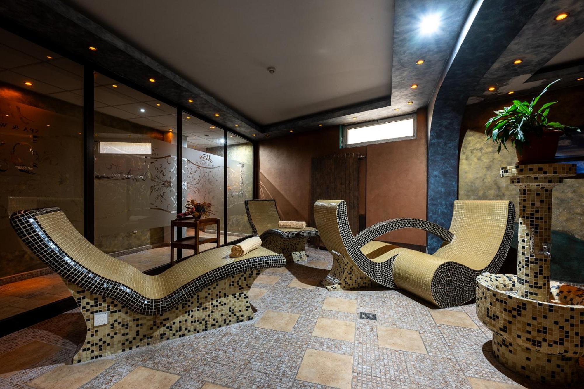 Spa Hotel Holiday เวลินกราด ภายนอก รูปภาพ